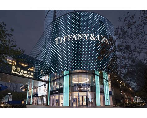 how tiffany stocks performed in the past year